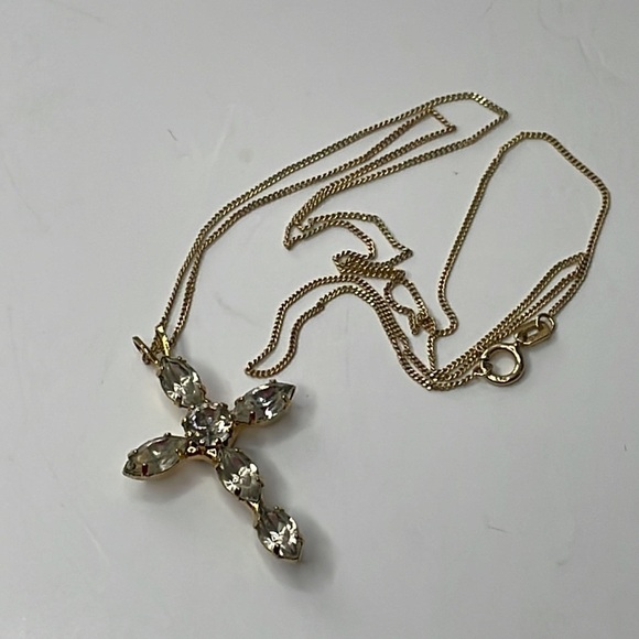 Vintage Gold Over Sterling Chain & Cross Pendant - Picture 8 of 10